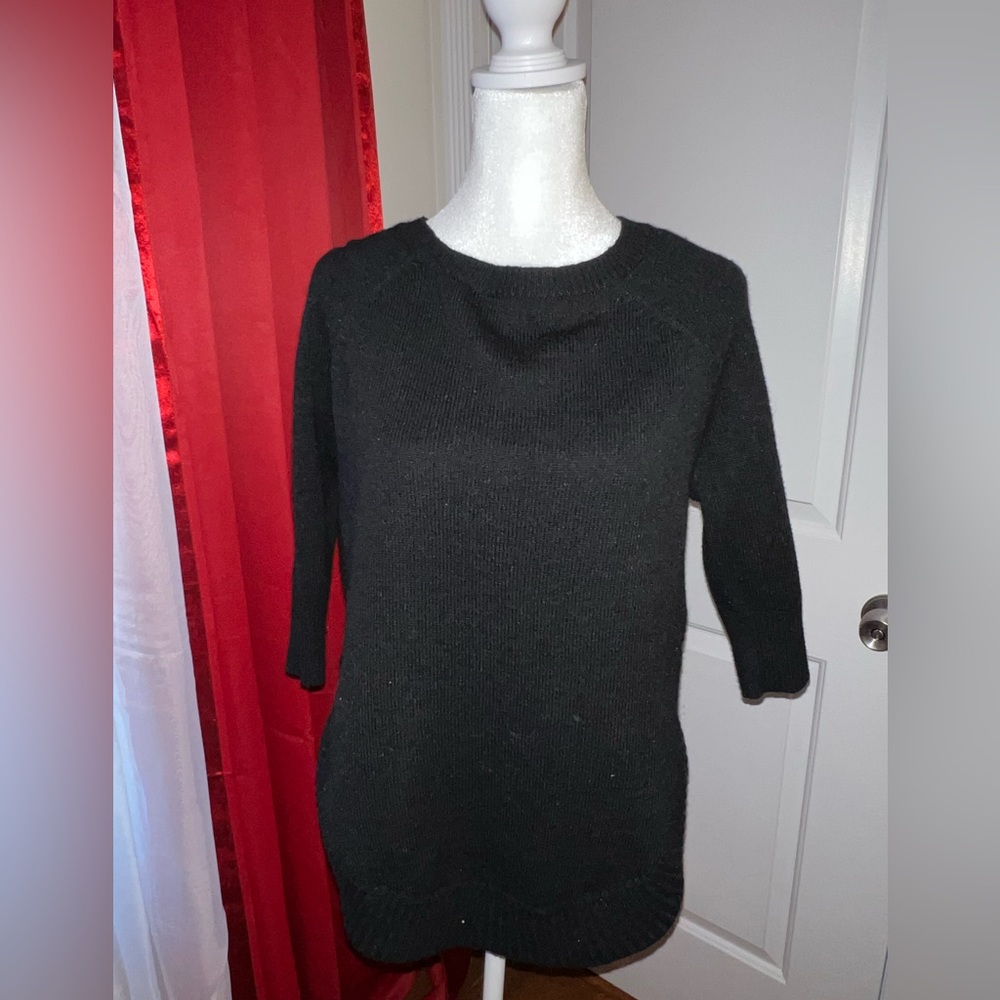 Express Dolphin 3/4 sleeve sweater